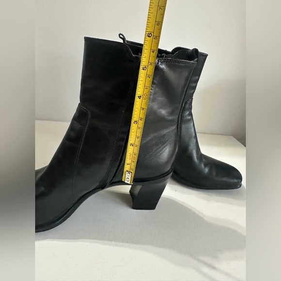 Antonio Melani Heels Black Leather Booties 3” Heel Y2K Chunky Square Toe - Picture 12 of 12